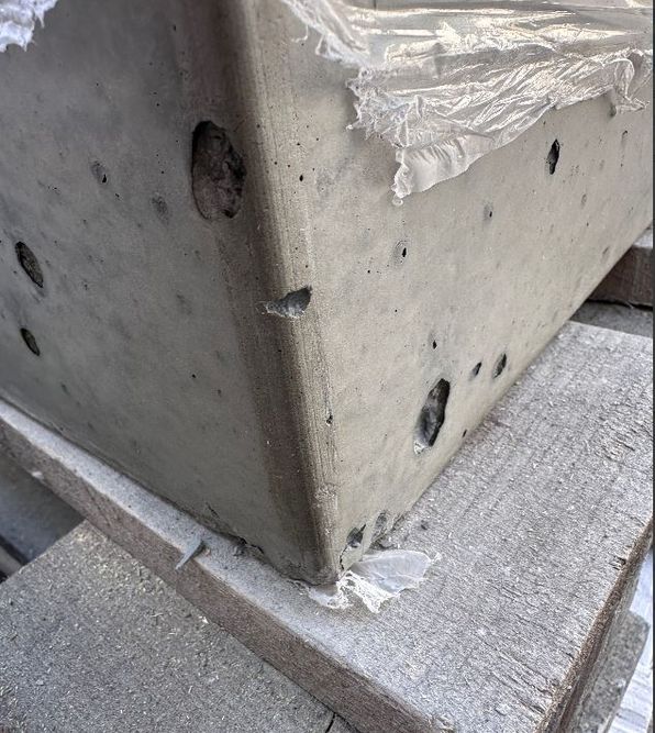 Рукомийник із бетону "ТУМБА" 400*400 зі змішувачем